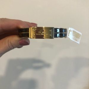 Michael Kors Hinge Bangle